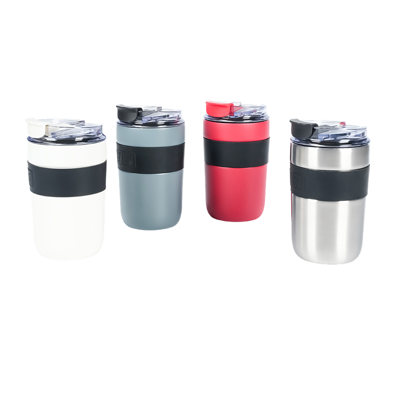 Easy Grab Insulated Vacuum Mug With silicone band
