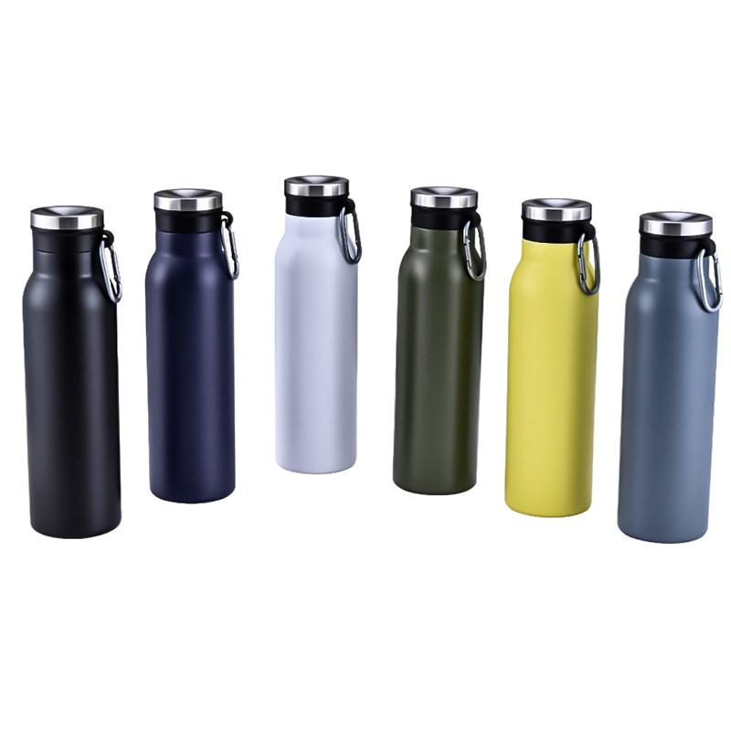 Vacuum Water Bottle With Carabiner 