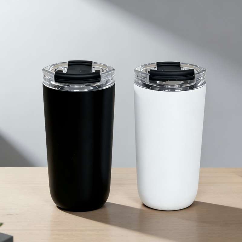 Vacuum Tumbler With 2-in-1 Straw Flip Lid